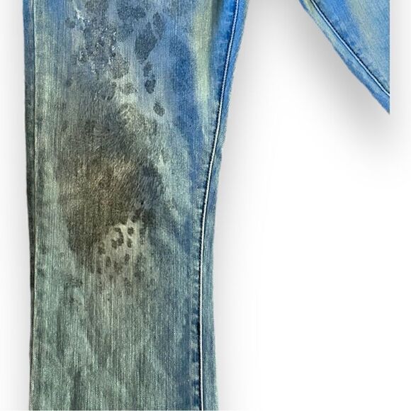 Maryley Italy | EUC Women's Distressed Denim with Animal Print Size 26 - Picture 2 of 10